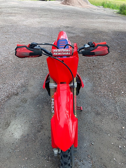 Honda Crf 450r 3 of 4