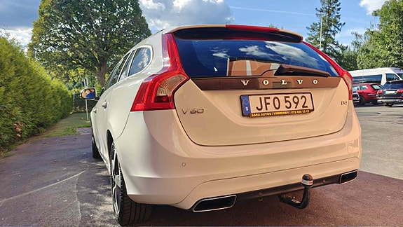 Volvo V60 24 of 26