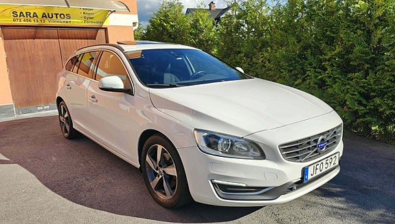 Volvo V60 9 of 26
