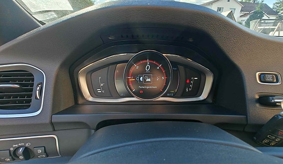 Volvo V60 13 of 26