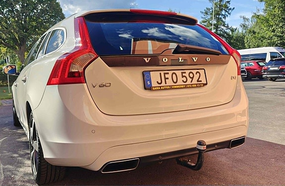 Volvo V60 17 of 26