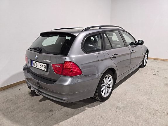 BMW 320d 5 of 5