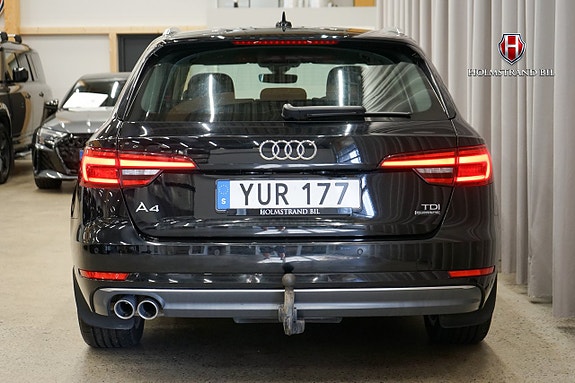 Audi A4 6 of 22
