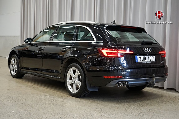Audi A4 4 of 5