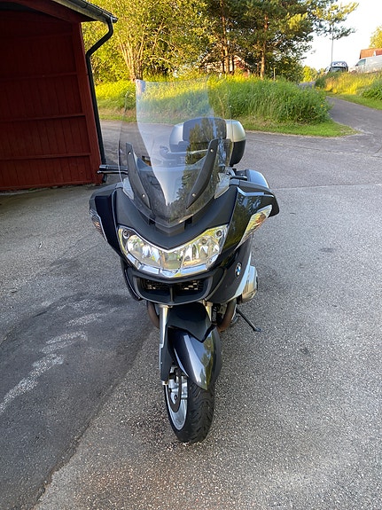 BMW R 1200 RT 2 of 4