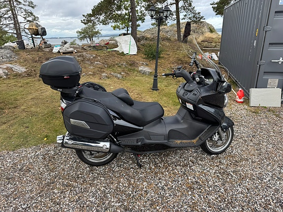 Suzuki AN650A Burgman 3 of 3