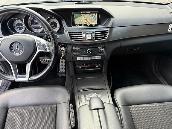 Mercedes-Benz E220 d 11 of 12