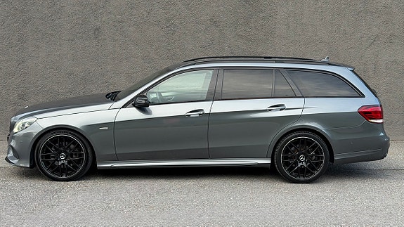 Mercedes-Benz E220 d 3 of 5