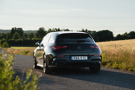 Mercedes-Benz CLA45 5 of 5