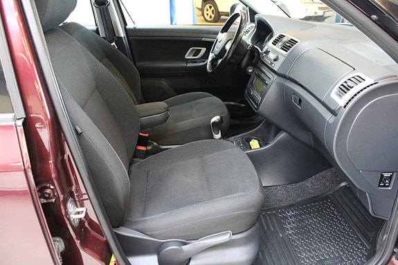 Skoda Fabia 10 of 12