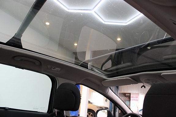 Peugeot 5008 13 of 13