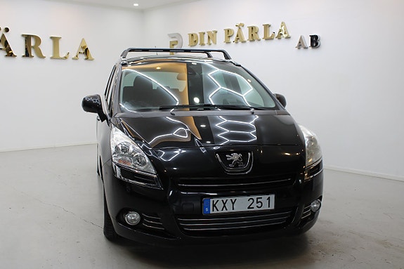 Peugeot 5008 2 of 13