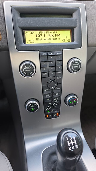 Volvo S40 4 of 5
