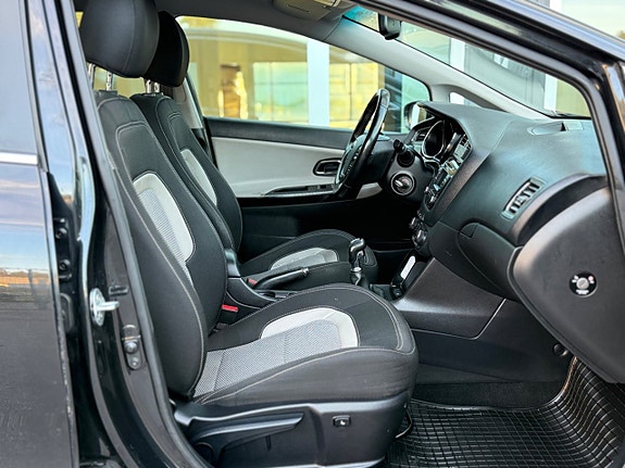 Kia Ceed 16 of 30