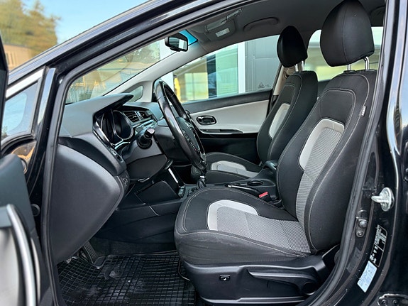 Kia Ceed 4 of 5
