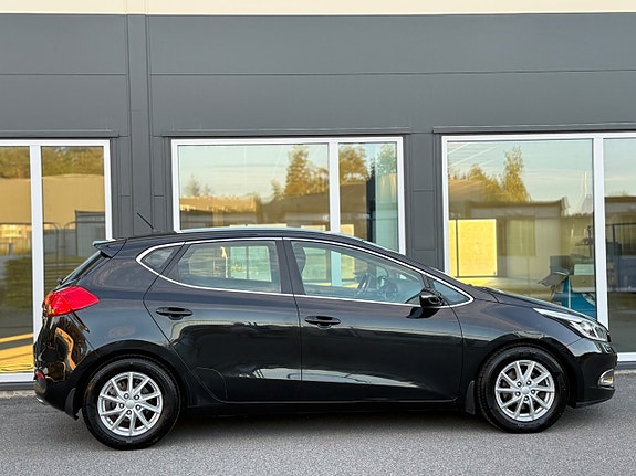 Kia Ceed 14 of 30