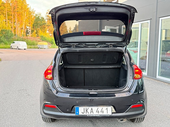 Kia Ceed 30 of 30