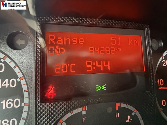 Hymer B 678 med AC i bo delen. Vattenburenvärme -14 10 of 21