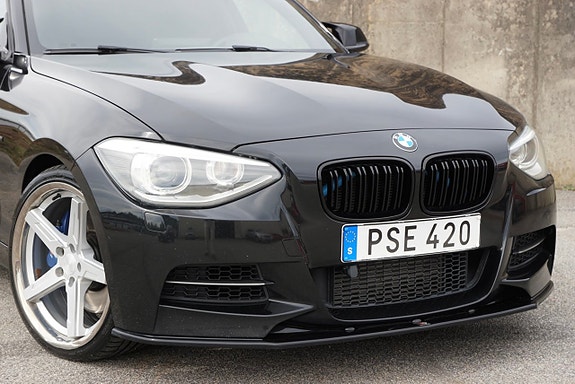 BMW M135i 3 of 5