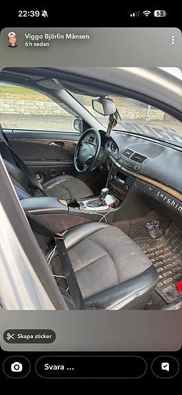 Mercedes-Benz E220 4 of 10
