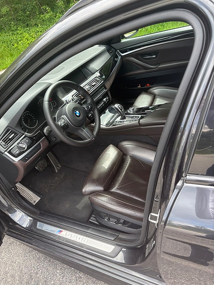 BMW M550d 7 of 12
