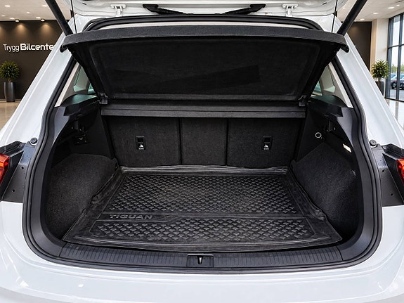 Volkswagen Tiguan 9 of 23