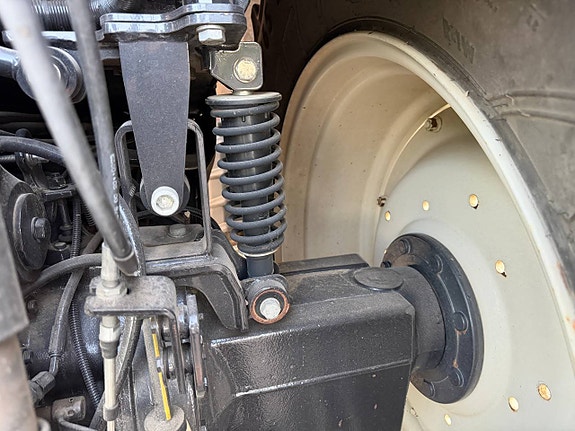 Valtra N142 Versu Frontlastare 3400timmar 7 of 12