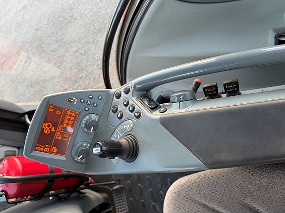 Valtra N142 Versu Frontlastare 3400timmar 12 of 12