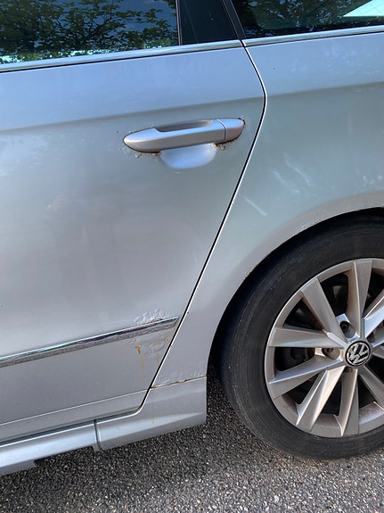 Volkswagen Passat 19 of 24
