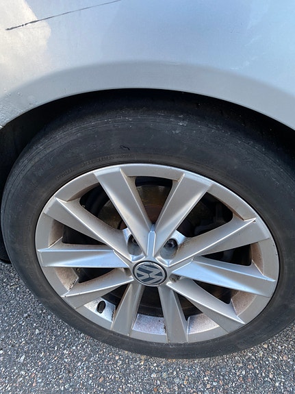 Volkswagen Passat 10 of 24
