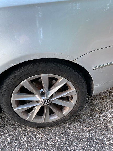 Volkswagen Passat 20 of 24