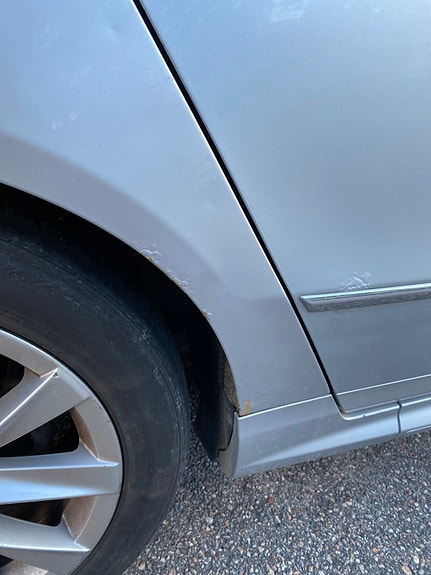 Volkswagen Passat 9 of 24
