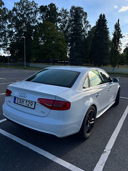 Audi A4 5 of 10