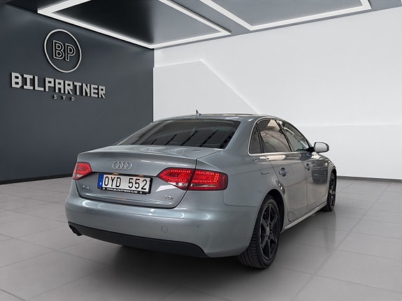 Audi A4 7 of 14
