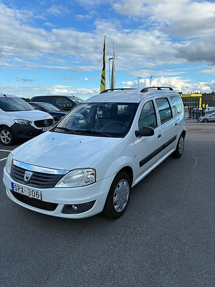 Dacia Logan 2 of 4