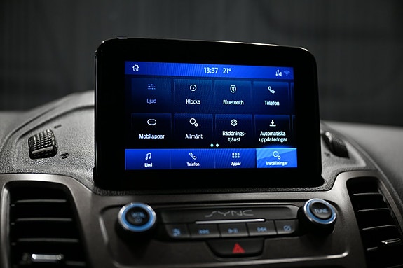 Ford Transit Connect 14 of 23