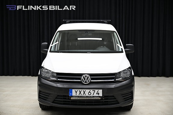 Volkswagen Caddy Maxi 19 of 30