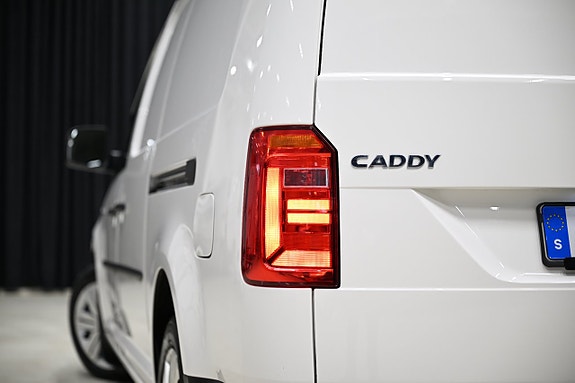 Volkswagen Caddy Maxi 18 of 30