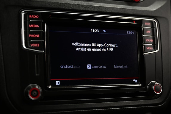 Volkswagen Caddy Maxi 26 of 30