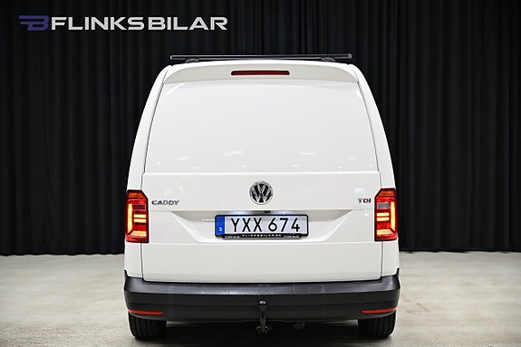 Volkswagen Caddy Maxi 17 of 30