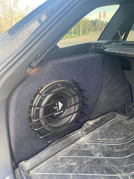 BMW 330d 10 of 11