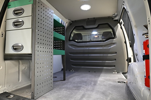 Volkswagen Caddy 8 of 28