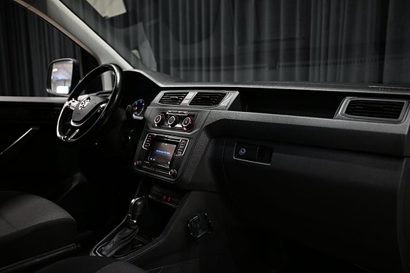 Volkswagen Caddy 22 of 28