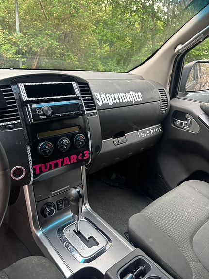 Nissan Navara 8 of 13