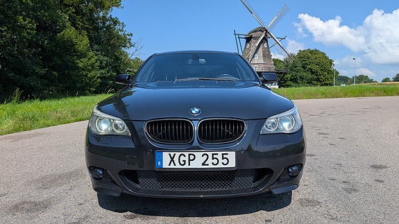 BMW 550i 5 of 5