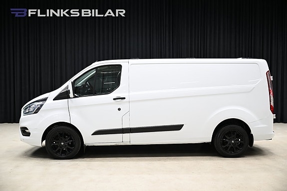 Ford Transit Custom 2 of 27