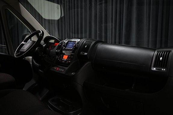 Citroen Jumpy 26 of 27