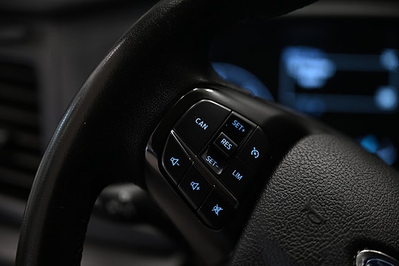 Ford Transit Custom 22 of 27