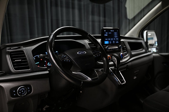 Ford Transit Custom 10 of 27
