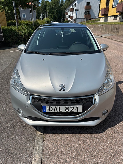 Peugeot 208 9 of 9